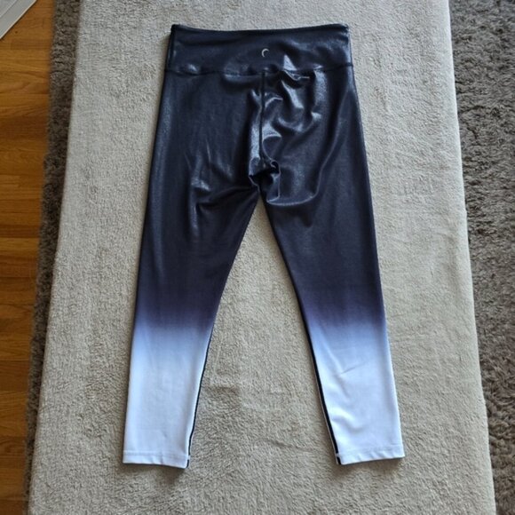 Zyia Active Black Metallic Ombre Light n Tight Hi-Rise 7/8 Legging size 14-16 - Picture 5 of 11